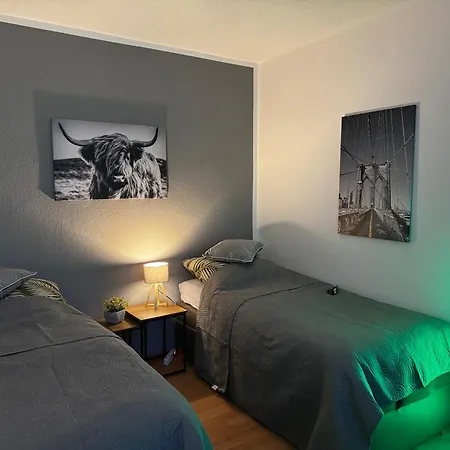 Apartment Preis Stadtoase Hbf Am Bahnhof Fuer Max 3 Personen Mit Boxspringbetten Schlafcouch Kueche Und 2x Tv Salzwedel